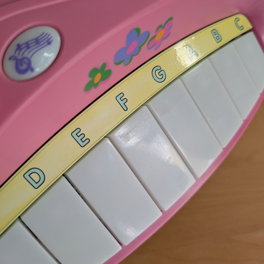 Barbie | Barbie Talking "Play A Tune" Piano With Lights, Music & Sounds - Picture 4 of 11